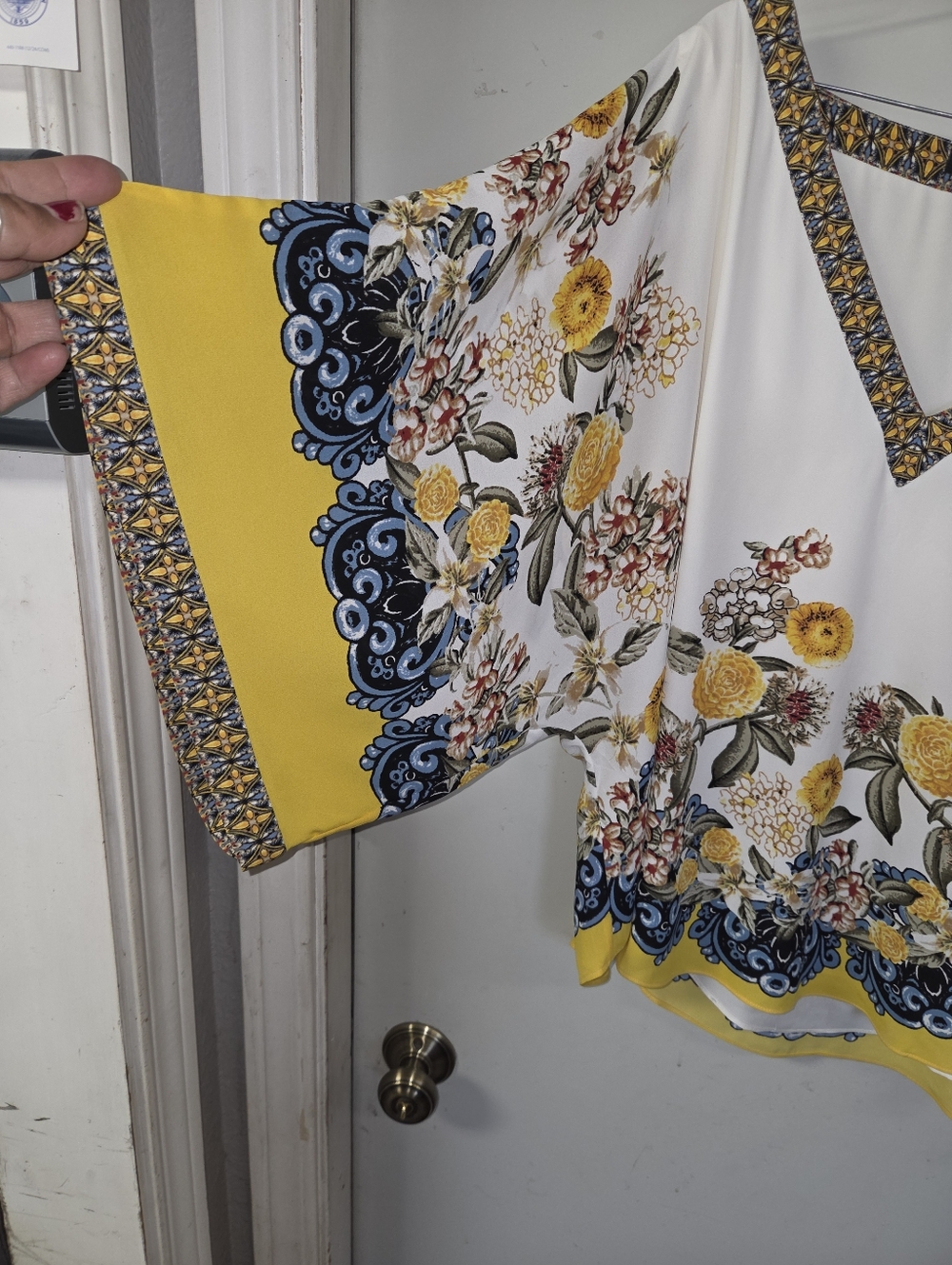 White House Black Market White Floral V-Neck Tunic with Yellow & Blue Accents - Picture 4 of 5